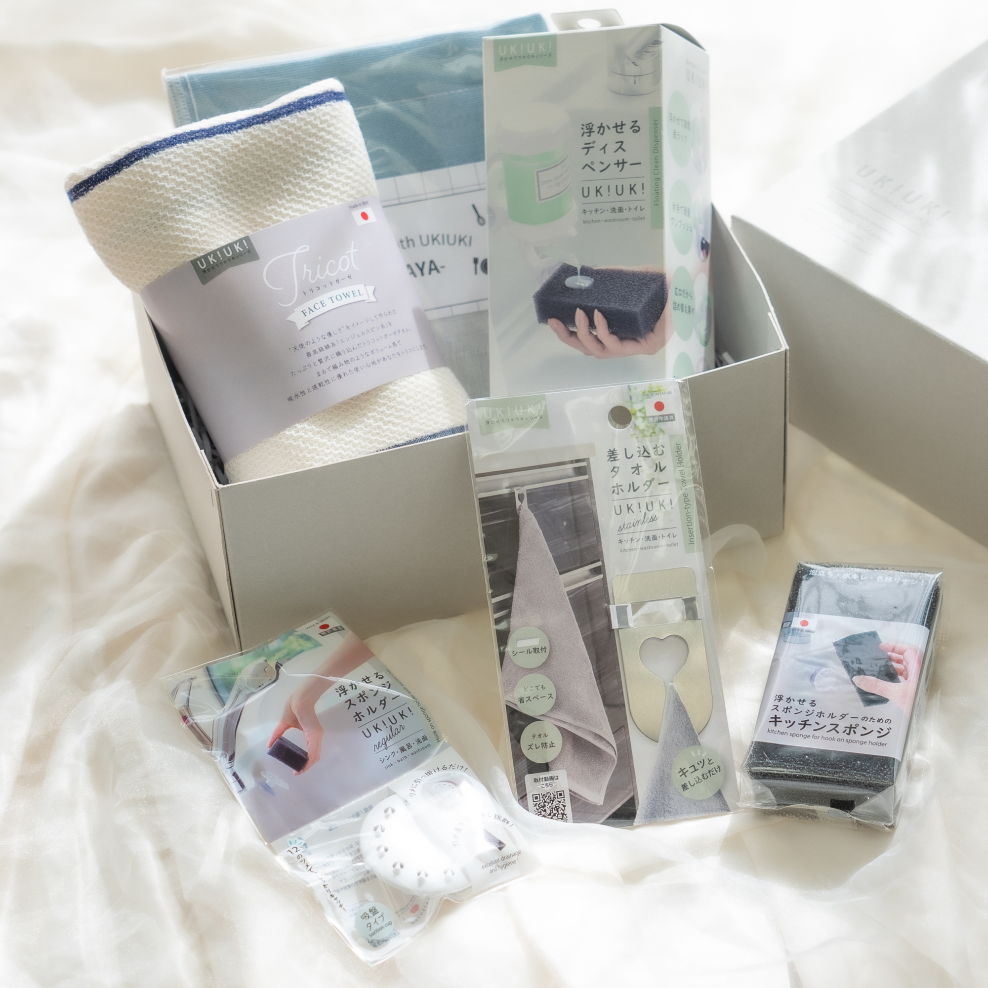 UKIUKI -GIFTBOX-